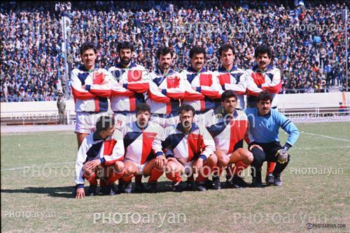 عکس های تیم پرسپولیس دهه 60 - محسن عاشوریَ,مجتبی محرمی,مرتضی فنونی زاده,محمد پنجعلی,حسن شیر محمدی,وحید قلیچ,کریم باوی,ضیاء عربشاهی,فریبرز مرادی,محمدحسن انصاری فر,کاظم سید علی خانی,