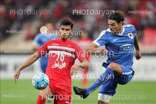 <span style='background: #33747a;font-weight: 300;font-size: 10px;box-shadow: 2px 3px 5px black;border-radius: 2px;margin: 2px;color: #fff;padding: 2px 5px;font - size: 10px;line - height: 22px; '>علی علیپور</span> 