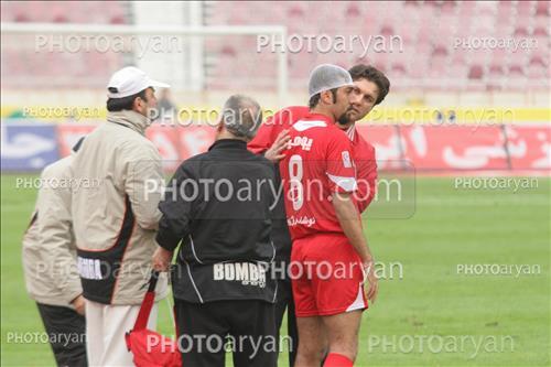 پاس 2-پرسپولیس 1 (1384/10/20)