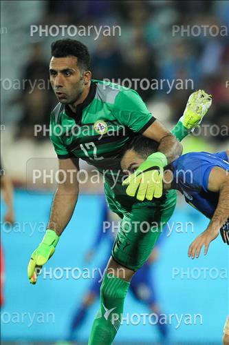 <span style='background: #33747a;box-shadow: 2px 3px 5px black;font-weight: 300;font-size: 10px;border-radius: 2px;margin: 2px;color: #fff;padding: 2px 5px;font - size: 10px;line - height: 22px; '>میلاد فراهانی</span> 