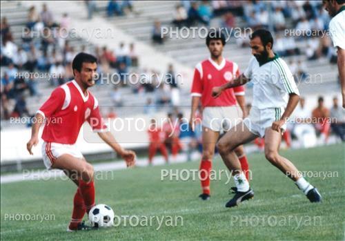 <span style='background: #33747a;box-shadow: 2px 3px 5px black;font-weight: 300;font-size: 10px;border-radius: 2px;margin: 2px;color: #fff;padding: 2px 5px;font - size: 10px;line - height: 22px; '>رحیم یوسفی</span> <span style='background: #33747a;box-shadow: 2px 3px 5px black;font-weight: 300;font-size: 10px;border-radius: 2px;margin: 2px;color: #fff;padding: 2px 5px;font - size: 10px;line - height: 22px; '>سعید نعیم آبادی</span> 