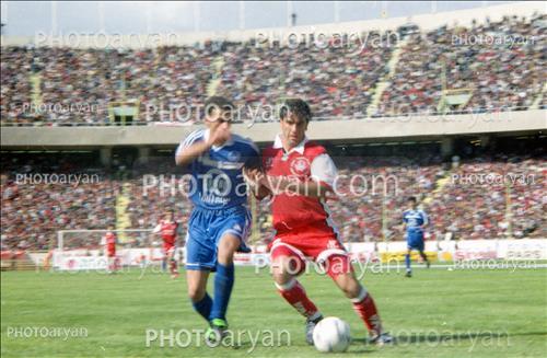 <span style='background: #33747a;box-shadow: 2px 3px 5px black;font-weight: 300;font-size: 10px;border-radius: 2px;margin: 2px;color: #fff;padding: 2px 5px;font - size: 10px;line - height: 22px; '>فرد ملکیان</span> <span style='background: #33747a;box-shadow: 2px 3px 5px black;font-weight: 300;font-size: 10px;border-radius: 2px;margin: 2px;color: #fff;padding: 2px 5px;font - size: 10px;line - height: 22px; '>بهروز رهبری فر</span> 