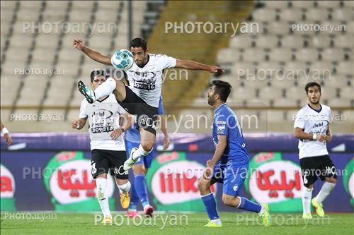 <span style='background: #33747a;font-weight: 300;font-size: 10px;box-shadow: 2px 3px 5px black;border-radius: 2px;margin: 2px;color: #fff;padding: 2px 5px;font - size: 10px;line - height: 22px; '>فرشید اسماعیلی</span> 