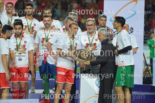 <span style='background: #33747a;font-weight: 300;font-size: 10px;box-shadow: 2px 3px 5px black;border-radius: 2px;margin: 2px;color: #fff;padding: 2px 5px;font - size: 10px;line - height: 22px; '>علیرضا بیرانوند</span> <span style='background: #33747a;font-weight: 300;font-size: 10px;box-shadow: 2px 3px 5px black;border-radius: 2px;margin: 2px;color: #fff;padding: 2px 5px;font - size: 10px;line - height: 22px; '>سید جلال حسینی</span> <span style='background: #33747a;font-weight: 300;font-size: 10px;box-shadow: 2px 3px 5px black;border-radius: 2px;margin: 2px;color: #fff;padding: 2px 5px;font - size: 10px;line - height: 22px; '>برانکو ایوانکویچ  Branko Ivanković </span> 