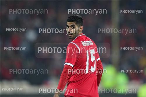 <span style='background: #33747a;font-weight: 300;font-size: 10px;box-shadow: 2px 3px 5px black;border-radius: 2px;margin: 2px;color: #fff;padding: 2px 5px;font - size: 10px;line - height: 22px; '>محمد انصاری</span> 