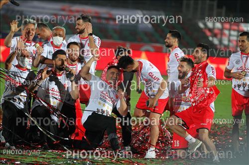 <span style='background: #33747a;box-shadow: 2px 3px 5px black;font-weight: 300;font-size: 10px;border-radius: 2px;margin: 2px;color: #fff;padding: 2px 5px;font - size: 10px;line - height: 22px; '>مهدی شیری</span> <span style='background: #33747a;box-shadow: 2px 3px 5px black;font-weight: 300;font-size: 10px;border-radius: 2px;margin: 2px;color: #fff;padding: 2px 5px;font - size: 10px;line - height: 22px; '>وحید امیری</span> <span style='background: #33747a;box-shadow: 2px 3px 5px black;font-weight: 300;font-size: 10px;border-radius: 2px;margin: 2px;color: #fff;padding: 2px 5px;font - size: 10px;line - height: 22px; '>احمد نورالهی</span> 