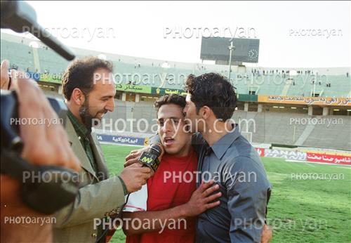 <span style='background: #33747a;font-weight: 300;font-size: 10px;box-shadow: 2px 3px 5px black;border-radius: 2px;margin: 2px;color: #fff;padding: 2px 5px;font - size: 10px;line - height: 22px; '>مهرداد میناوند</span> <span style='background: #33747a;font-weight: 300;font-size: 10px;box-shadow: 2px 3px 5px black;border-radius: 2px;margin: 2px;color: #fff;padding: 2px 5px;font - size: 10px;line - height: 22px; '>حامد کاویانپور</span> 