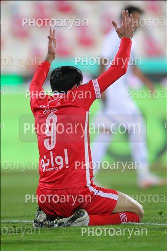 پرسپولیس 2- ذوب آهن  0 (1400/10/03)