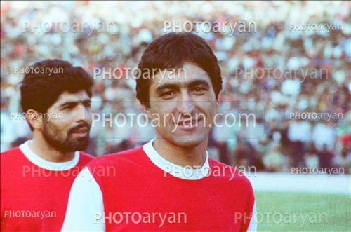 <span style='background: #33747a;font-weight: 300;font-size: 10px;box-shadow: 2px 3px 5px black;border-radius: 2px;margin: 2px;color: #fff;padding: 2px 5px;font - size: 10px;line - height: 22px; '>محمد پنجعلی</span> <span style='background: #33747a;font-weight: 300;font-size: 10px;box-shadow: 2px 3px 5px black;border-radius: 2px;margin: 2px;color: #fff;padding: 2px 5px;font - size: 10px;line - height: 22px; '>ناصر محمدخانی</span> 