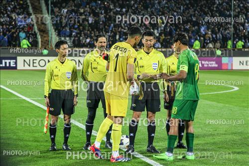 <span style='background: #33747a;box-shadow: 2px 3px 5px black;font-weight: 300;font-size: 10px;border-radius: 2px;margin: 2px;color: #fff;padding: 2px 5px;font - size: 10px;line - height: 22px; '>سید حسین حسینی</span> <span style='background: #33747a;box-shadow: 2px 3px 5px black;font-weight: 300;font-size: 10px;border-radius: 2px;margin: 2px;color: #fff;padding: 2px 5px;font - size: 10px;line - height: 22px; '>داوران و کاپیتانها</span> 