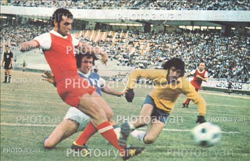 <span style='background: #33747a;font-weight: 300;font-size: 10px;box-shadow: 2px 3px 5px black;border-radius: 2px;margin: 2px;color: #fff;padding: 2px 5px;font - size: 10px;line - height: 22px; '>دربی</span> <span style='background: #33747a;font-weight: 300;font-size: 10px;box-shadow: 2px 3px 5px black;border-radius: 2px;margin: 2px;color: #fff;padding: 2px 5px;font - size: 10px;line - height: 22px; '>ناصر حجازی</span> <span style='background: #33747a;font-weight: 300;font-size: 10px;box-shadow: 2px 3px 5px black;border-radius: 2px;margin: 2px;color: #fff;padding: 2px 5px;font - size: 10px;line - height: 22px; '>همایون بهزادی</span> 