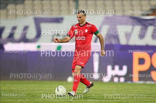 <span style='background: #33747a;font-weight: 300;font-size: 10px;box-shadow: 2px 3px 5px black;border-radius: 2px;margin: 2px;color: #fff;padding: 2px 5px;font - size: 10px;line - height: 22px; '>سید جلال حسینی</span> 