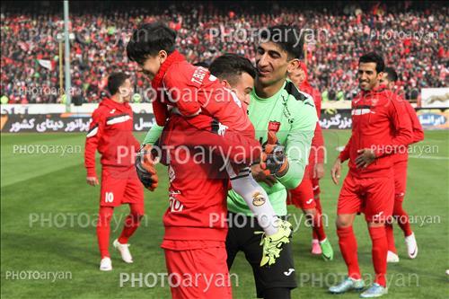 پرسپولیس3-تراکتورسازی0 - سروش رفیعی,علیرضا بیرانوند,وحید امیری,طاها بیرانوند,