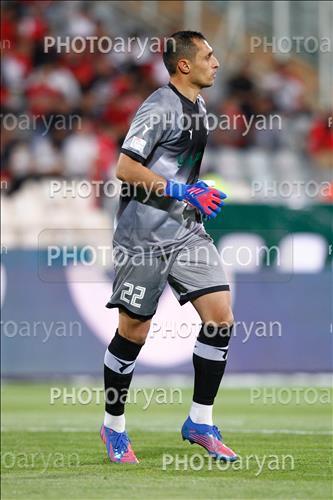 <span style='background: #33747a;box-shadow: 2px 3px 5px black;font-weight: 300;font-size: 10px;border-radius: 2px;margin: 2px;color: #fff;padding: 2px 5px;font - size: 10px;line - height: 22px; '>محمد ناصری</span> 