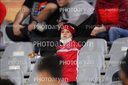 <span style='background: #33747a;box-shadow: 2px 3px 5px black;font-weight: 300;font-size: 10px;border-radius: 2px;margin: 2px;color: #fff;padding: 2px 5px;font - size: 10px;line - height: 22px; '>تماشاگران خردسال</span> 