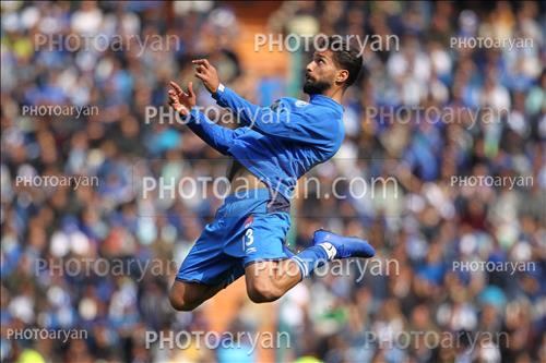 <span style='background: #33747a;box-shadow: 2px 3px 5px black;font-weight: 300;font-size: 10px;border-radius: 2px;margin: 2px;color: #fff;padding: 2px 5px;font - size: 10px;line - height: 22px; '>آرمین سهرابیان</span> 