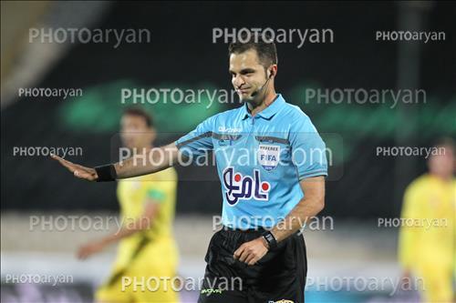 <span style='background: #33747a;box-shadow: 2px 3px 5px black;font-weight: 300;font-size: 10px;border-radius: 2px;margin: 2px;color: #fff;padding: 2px 5px;font - size: 10px;line - height: 22px; '>پیام حیدری</span> 