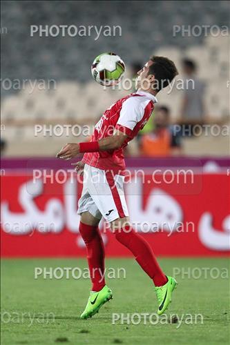 <span style='background: #33747a;font-weight: 300;font-size: 10px;box-shadow: 2px 3px 5px black;border-radius: 2px;margin: 2px;color: #fff;padding: 2px 5px;font - size: 10px;line - height: 22px; '>فرشاد احمدزاده</span> 