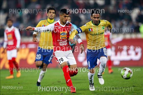 <span style='background: #33747a;font-weight: 300;font-size: 10px;box-shadow: 2px 3px 5px black;border-radius: 2px;margin: 2px;color: #fff;padding: 2px 5px;font - size: 10px;line - height: 22px; '>علی علیپور</span> 