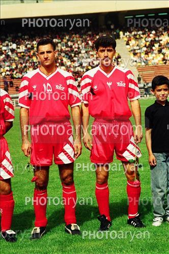 <span style='background: #33747a;box-shadow: 2px 3px 5px black;font-weight: 300;font-size: 10px;border-radius: 2px;margin: 2px;color: #fff;padding: 2px 5px;font - size: 10px;line - height: 22px; '>نجم الدین بخشی</span> <span style='background: #33747a;box-shadow: 2px 3px 5px black;font-weight: 300;font-size: 10px;border-radius: 2px;margin: 2px;color: #fff;padding: 2px 5px;font - size: 10px;line - height: 22px; '>جواد منافی</span> 