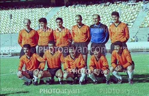 <span style='background: #33747a;box-shadow: 2px 3px 5px black;font-weight: 300;font-size: 10px;border-radius: 2px;margin: 2px;color: #fff;padding: 2px 5px;font - size: 10px;line - height: 22px; '>وازگن صفریان</span> 