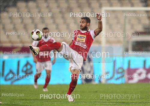 <span style='background: #33747a;font-weight: 300;font-size: 10px;box-shadow: 2px 3px 5px black;border-radius: 2px;margin: 2px;color: #fff;padding: 2px 5px;font - size: 10px;line - height: 22px; '>احمد نورالهی</span> 