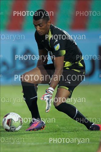 <span style='background: #33747a;box-shadow: 2px 3px 5px black;font-weight: 300;font-size: 10px;border-radius: 2px;margin: 2px;color: #fff;padding: 2px 5px;font - size: 10px;line - height: 22px; '>فرناندو ده خسوس</span> 