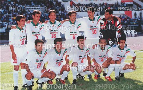 اسکن شده از عکسهای مجلات - احمدرضا عابدزاده Ahmad Reza Abedzadeh,رضا شاهرودی,افشین پیروانی,خداداد عزیزی  Khodadad Azizi,مهدی مهدوی کیا,محمد خاکپور,حمید استیلی,علی دایی  Ali Daei,کریم باقری,علیرضا منصوریان,یحیی گل محمدی,