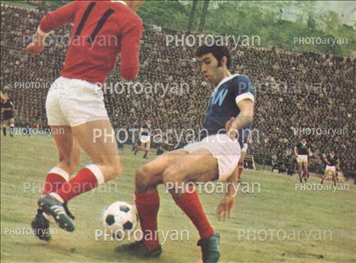 <span style='background: #33747a;box-shadow: 2px 3px 5px black;font-weight: 300;font-size: 10px;border-radius: 2px;margin: 2px;color: #fff;padding: 2px 5px;font - size: 10px;line - height: 22px; '>مصطفی عرب</span> <span style='background: #33747a;box-shadow: 2px 3px 5px black;font-weight: 300;font-size: 10px;border-radius: 2px;margin: 2px;color: #fff;padding: 2px 5px;font - size: 10px;line - height: 22px; '>تیم ملی</span> 