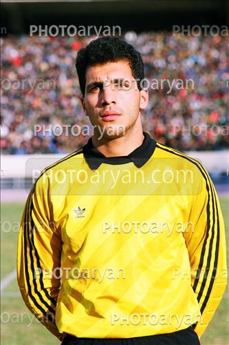 <span style='background: #33747a;box-shadow: 2px 3px 5px black;font-weight: 300;font-size: 10px;border-radius: 2px;margin: 2px;color: #fff;padding: 2px 5px;font - size: 10px;line - height: 22px; '>حسین ترابپور</span> 