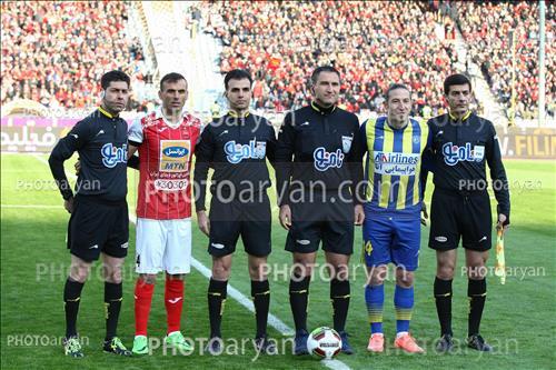 <span style='background: #33747a;box-shadow: 2px 3px 5px black;font-weight: 300;font-size: 10px;border-radius: 2px;margin: 2px;color: #fff;padding: 2px 5px;font - size: 10px;line - height: 22px; '>محمد جواد مداح</span> <span style='background: #33747a;box-shadow: 2px 3px 5px black;font-weight: 300;font-size: 10px;border-radius: 2px;margin: 2px;color: #fff;padding: 2px 5px;font - size: 10px;line - height: 22px; '>آندرانیک تیموریان</span> <span style='background: #33747a;box-shadow: 2px 3px 5px black;font-weight: 300;font-size: 10px;border-radius: 2px;margin: 2px;color: #fff;padding: 2px 5px;font - size: 10px;line - height: 22px; '>سید جلال حسینی</span> 