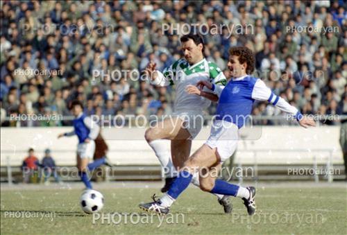 <span style='background: #33747a;box-shadow: 2px 3px 5px black;font-weight: 300;font-size: 10px;border-radius: 2px;margin: 2px;color: #fff;padding: 2px 5px;font - size: 10px;line - height: 22px; '>کوروش لرستانی</span> <span style='background: #33747a;box-shadow: 2px 3px 5px black;font-weight: 300;font-size: 10px;border-radius: 2px;margin: 2px;color: #fff;padding: 2px 5px;font - size: 10px;line - height: 22px; '>رضا احدی</span> 