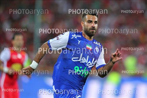 <span style='background: #33747a;box-shadow: 2px 3px 5px black;font-weight: 300;font-size: 10px;border-radius: 2px;margin: 2px;color: #fff;padding: 2px 5px;font - size: 10px;line - height: 22px; '>محمد حسین مرادمند</span> 