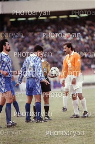 <span style='background: #33747a;box-shadow: 2px 3px 5px black;font-weight: 300;font-size: 10px;border-radius: 2px;margin: 2px;color: #fff;padding: 2px 5px;font - size: 10px;line - height: 22px; '>قاسم سیانکی</span> <span style='background: #33747a;box-shadow: 2px 3px 5px black;font-weight: 300;font-size: 10px;border-radius: 2px;margin: 2px;color: #fff;padding: 2px 5px;font - size: 10px;line - height: 22px; '>سید علی افتخاری</span> 