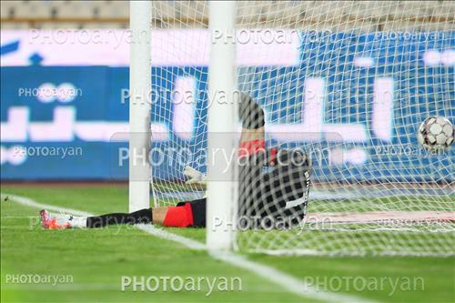 پرسپولیس 1-ذوب آهن 1  (1402/06/02)