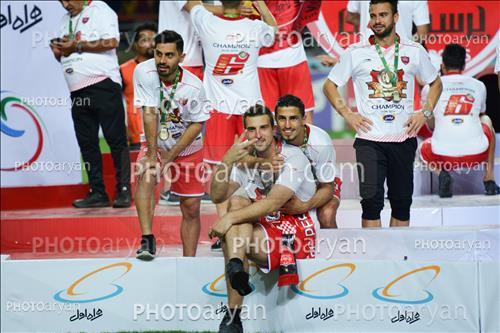 <span style='background: #33747a;font-weight: 300;font-size: 10px;box-shadow: 2px 3px 5px black;border-radius: 2px;margin: 2px;color: #fff;padding: 2px 5px;font - size: 10px;line - height: 22px; '>سروش رفیعی</span> <span style='background: #33747a;font-weight: 300;font-size: 10px;box-shadow: 2px 3px 5px black;border-radius: 2px;margin: 2px;color: #fff;padding: 2px 5px;font - size: 10px;line - height: 22px; '>علی علیپور</span> <span style='background: #33747a;font-weight: 300;font-size: 10px;box-shadow: 2px 3px 5px black;border-radius: 2px;margin: 2px;color: #fff;padding: 2px 5px;font - size: 10px;line - height: 22px; '>امید عالیشاه</span> 