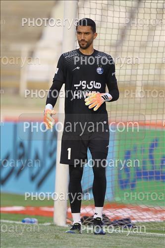 <span style='background: #33747a;font-weight: 300;font-size: 10px;box-shadow: 2px 3px 5px black;border-radius: 2px;margin: 2px;color: #fff;padding: 2px 5px;font - size: 10px;line - height: 22px; '>سید حسین حسینی</span> 