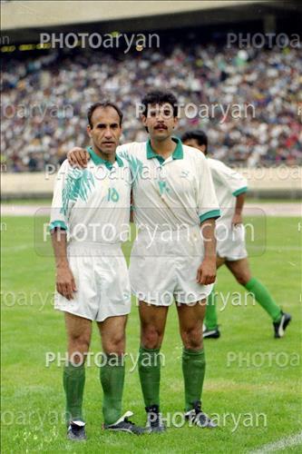 <span style='background: #33747a;box-shadow: 2px 3px 5px black;font-weight: 300;font-size: 10px;border-radius: 2px;margin: 2px;color: #fff;padding: 2px 5px;font - size: 10px;line - height: 22px; '>ابراهیم قاسمپور</span> 