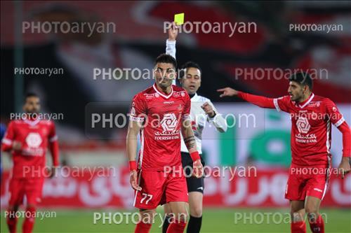 <span style='background: #33747a;font-weight: 300;font-size: 10px;box-shadow: 2px 3px 5px black;border-radius: 2px;margin: 2px;color: #fff;padding: 2px 5px;font - size: 10px;line - height: 22px; '>سعید آقایی</span> 