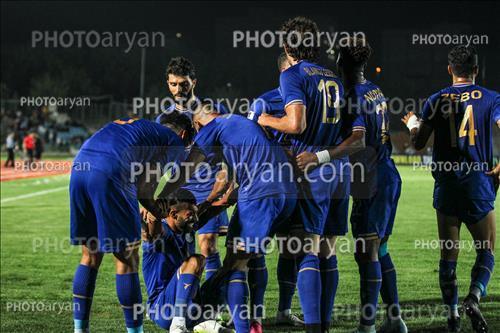 <span style='background: #33747a;box-shadow: 2px 3px 5px black;font-weight: 300;font-size: 10px;border-radius: 2px;margin: 2px;color: #fff;padding: 2px 5px;font - size: 10px;line - height: 22px; '>گوستاوو بلانکو</span> <span style='background: #33747a;box-shadow: 2px 3px 5px black;font-weight: 300;font-size: 10px;border-radius: 2px;margin: 2px;color: #fff;padding: 2px 5px;font - size: 10px;line - height: 22px; '>محمد زبیر نیک نفس</span> <span style='background: #33747a;box-shadow: 2px 3px 5px black;font-weight: 300;font-size: 10px;border-radius: 2px;margin: 2px;color: #fff;padding: 2px 5px;font - size: 10px;line - height: 22px; '>دیدیه اندونگ</span> 