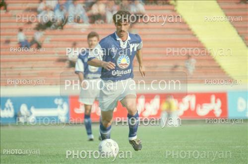 <span style='background: #33747a;box-shadow: 2px 3px 5px black;font-weight: 300;font-size: 10px;border-radius: 2px;margin: 2px;color: #fff;padding: 2px 5px;font - size: 10px;line - height: 22px; '>بهروز پرورش خواه</span> 