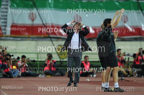 <span style='background: #33747a;box-shadow: 2px 3px 5px black;font-weight: 300;font-size: 10px;border-radius: 2px;margin: 2px;color: #fff;padding: 2px 5px;font - size: 10px;line - height: 22px; '>ریکاردو ساپینتو Ricardo Sá Pinto </span> 