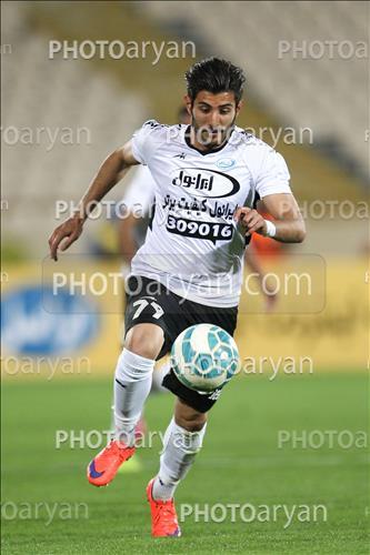 <span style='background: #33747a;box-shadow: 2px 3px 5px black;font-weight: 300;font-size: 10px;border-radius: 2px;margin: 2px;color: #fff;padding: 2px 5px;font - size: 10px;line - height: 22px; '>مهرداد بایرامی</span> 