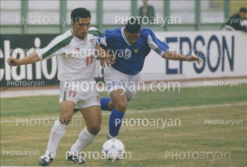 <span style='background: #33747a;font-weight: 300;font-size: 10px;box-shadow: 2px 3px 5px black;border-radius: 2px;margin: 2px;color: #fff;padding: 2px 5px;font - size: 10px;line - height: 22px; '>جواد کاظمیان</span> 