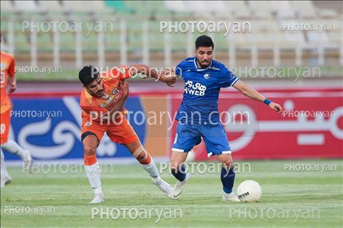 <span style='background: #33747a;box-shadow: 2px 3px 5px black;font-weight: 300;font-size: 10px;border-radius: 2px;margin: 2px;color: #fff;padding: 2px 5px;font - size: 10px;line - height: 22px; '>رضا علیاری</span> <span style='background: #33747a;box-shadow: 2px 3px 5px black;font-weight: 300;font-size: 10px;border-radius: 2px;margin: 2px;color: #fff;padding: 2px 5px;font - size: 10px;line - height: 22px; '>فرشید اسماعیلی</span> 