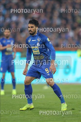 <span style='background: #33747a;box-shadow: 2px 3px 5px black;font-weight: 300;font-size: 10px;border-radius: 2px;margin: 2px;color: #fff;padding: 2px 5px;font - size: 10px;line - height: 22px; '>علی دشتی</span> 