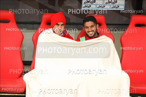 <span style='background: #33747a;box-shadow: 2px 3px 5px black;font-weight: 300;font-size: 10px;border-radius: 2px;margin: 2px;color: #fff;padding: 2px 5px;font - size: 10px;line - height: 22px; '>احسان علوان زاده</span> <span style='background: #33747a;box-shadow: 2px 3px 5px black;font-weight: 300;font-size: 10px;border-radius: 2px;margin: 2px;color: #fff;padding: 2px 5px;font - size: 10px;line - height: 22px; '>شایان مصلح</span> 