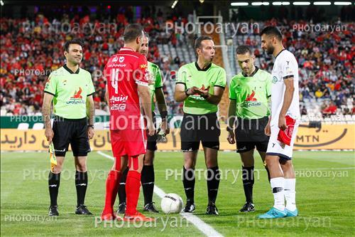 <span style='background: #33747a;box-shadow: 2px 3px 5px black;font-weight: 300;font-size: 10px;border-radius: 2px;margin: 2px;color: #fff;padding: 2px 5px;font - size: 10px;line - height: 22px; '>داوران و کاپیتانها</span> <span style='background: #33747a;box-shadow: 2px 3px 5px black;font-weight: 300;font-size: 10px;border-radius: 2px;margin: 2px;color: #fff;padding: 2px 5px;font - size: 10px;line - height: 22px; '>سید جلال حسینی</span> <span style='background: #33747a;box-shadow: 2px 3px 5px black;font-weight: 300;font-size: 10px;border-radius: 2px;margin: 2px;color: #fff;padding: 2px 5px;font - size: 10px;line - height: 22px; '>رضا عادل</span> 