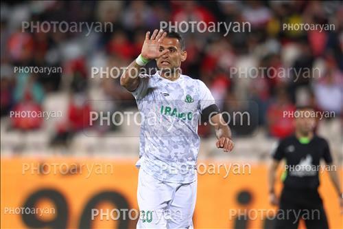 <span style='background: #33747a;box-shadow: 2px 3px 5px black;font-weight: 300;font-size: 10px;border-radius: 2px;margin: 2px;color: #fff;padding: 2px 5px;font - size: 10px;line - height: 22px; '>میثم مجیدی</span> 