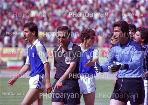 <span style='background: #33747a;box-shadow: 2px 3px 5px black;font-weight: 300;font-size: 10px;border-radius: 2px;margin: 2px;color: #fff;padding: 2px 5px;font - size: 10px;line - height: 22px; '>منصور پورحیدری</span> <span style='background: #33747a;box-shadow: 2px 3px 5px black;font-weight: 300;font-size: 10px;border-radius: 2px;margin: 2px;color: #fff;padding: 2px 5px;font - size: 10px;line - height: 22px; '>مرتضی کرمانی مقدم</span> <span style='background: #33747a;box-shadow: 2px 3px 5px black;font-weight: 300;font-size: 10px;border-radius: 2px;margin: 2px;color: #fff;padding: 2px 5px;font - size: 10px;line - height: 22px; '>رضا احدی</span> 